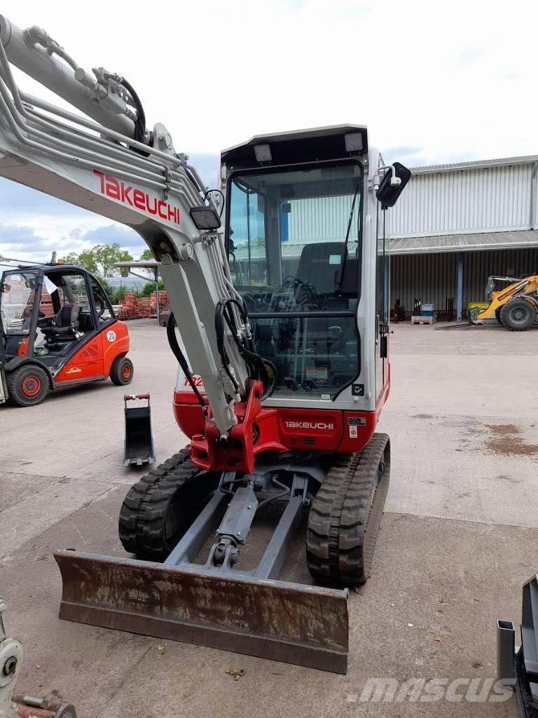 Takeuchi TB 230 Mini excavators < 7t