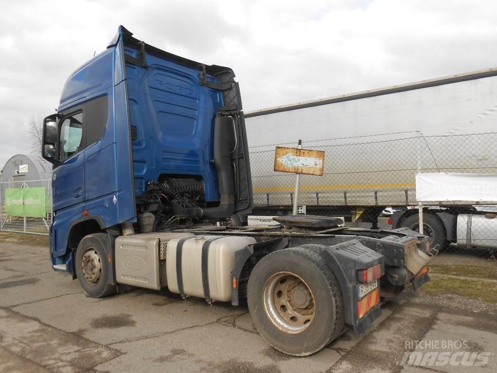 Ford F-Max Truck Tractor Units