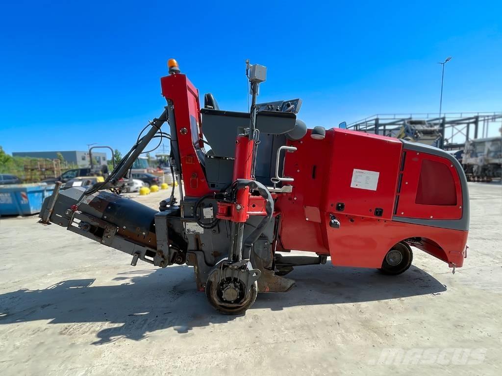 Wirtgen W 50 DC Asphalt cold milling machines