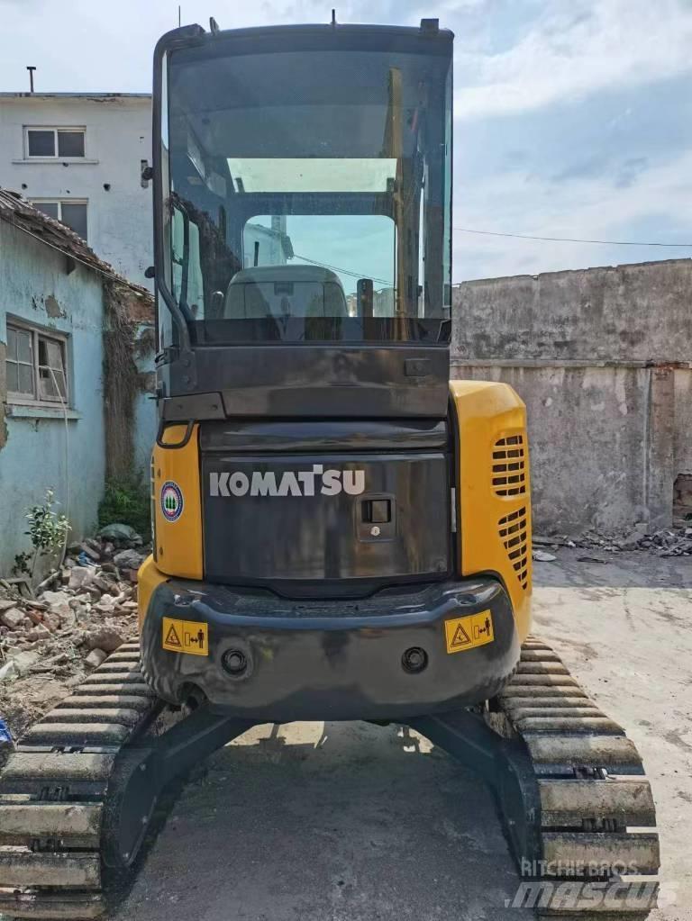 Komatsu PC 35 Mini excavators < 7t