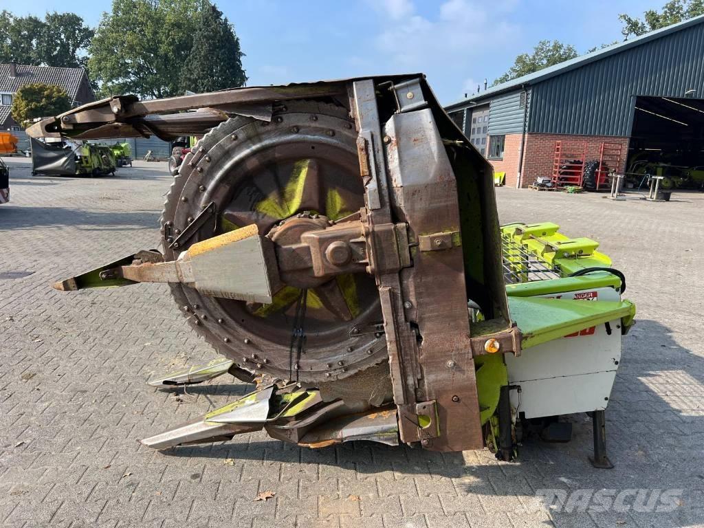 CLAAS RU 450 Self-propelled foragers