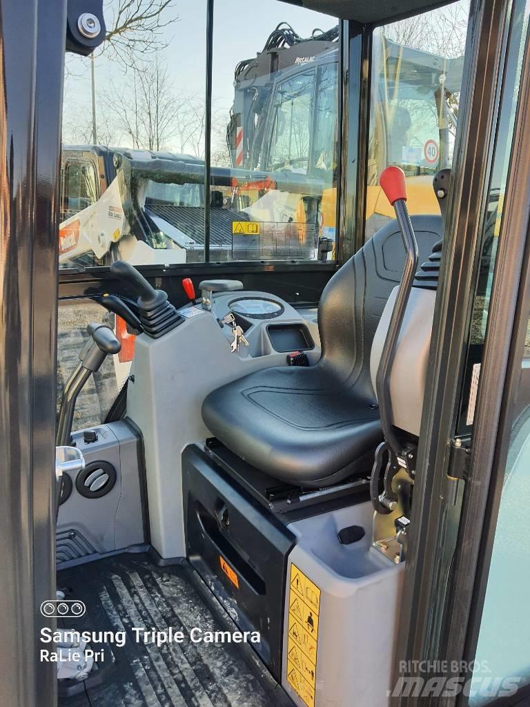 Bobcat E 17 Mini excavators < 7t