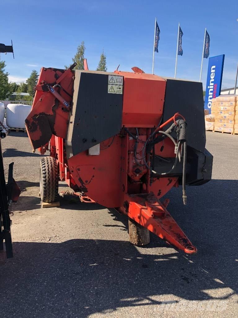 Kuhn 3560 Bale shredders, cutters and unrollers