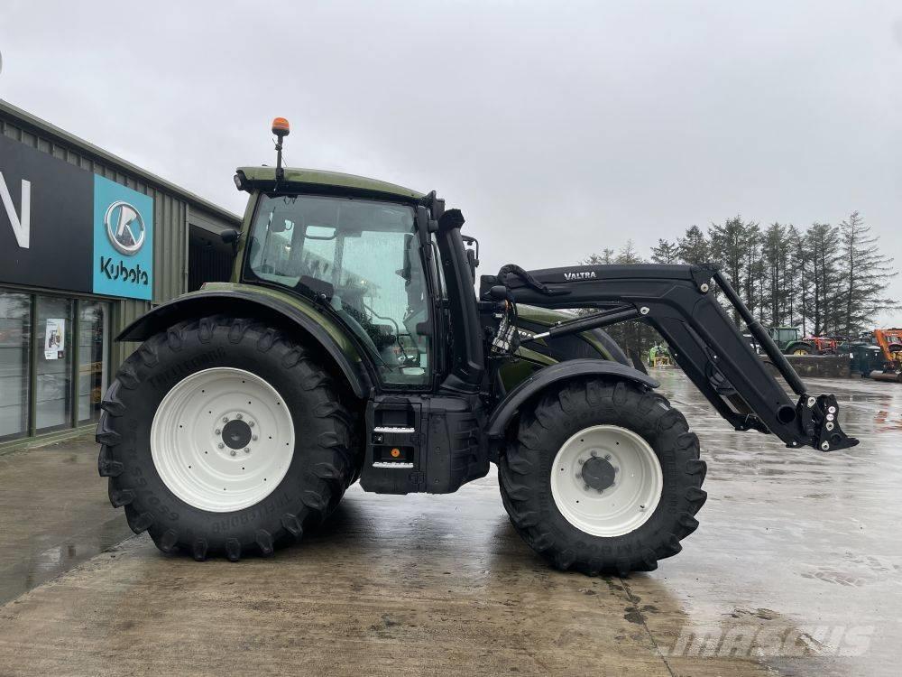 Valtra N 175 A Tractors