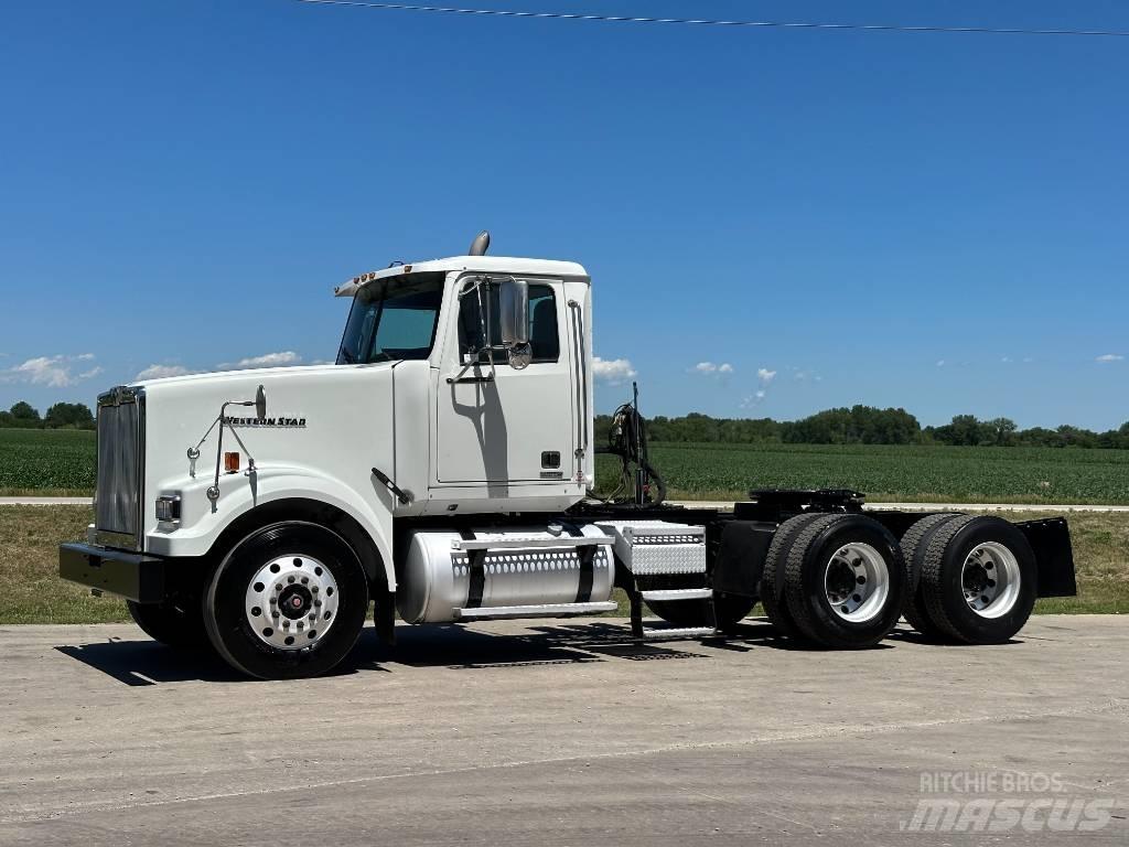 Western Star 4900 Truck Tractor Units