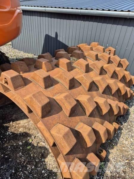  Road roller shell Rollers