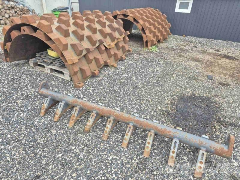  Road roller shell Rollers