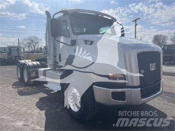 CAT CT660 Truck Tractor Units