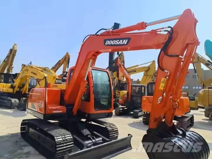 Doosan DX 80 - 9C Mini excavators < 7t