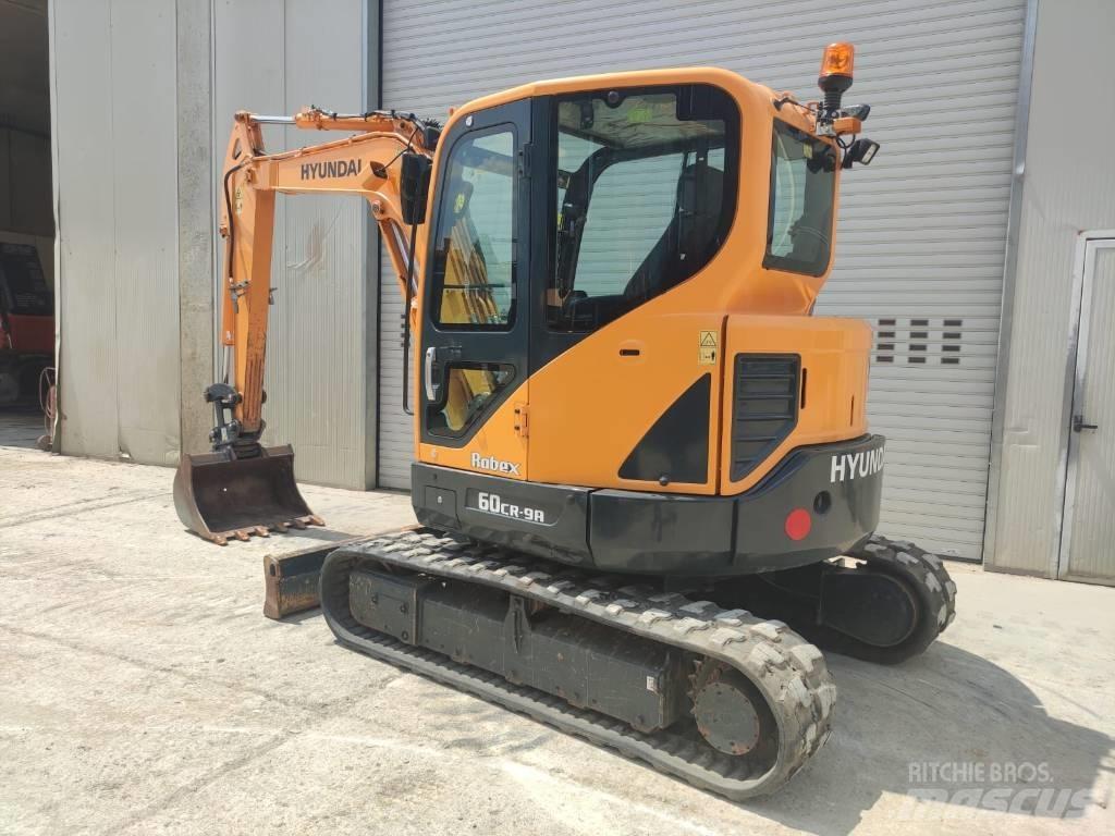 Hyundai R60CR-9A Mini excavators < 7t