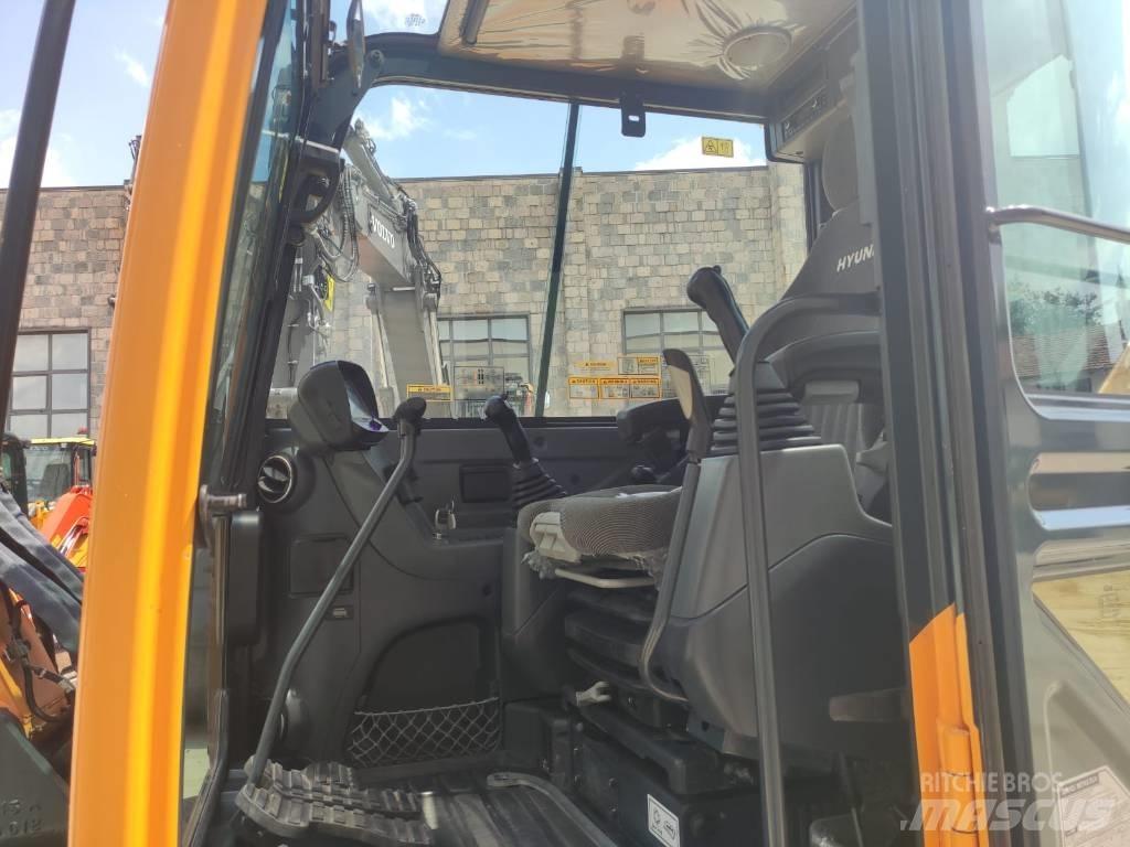 Hyundai R60CR-9A Mini excavators < 7t