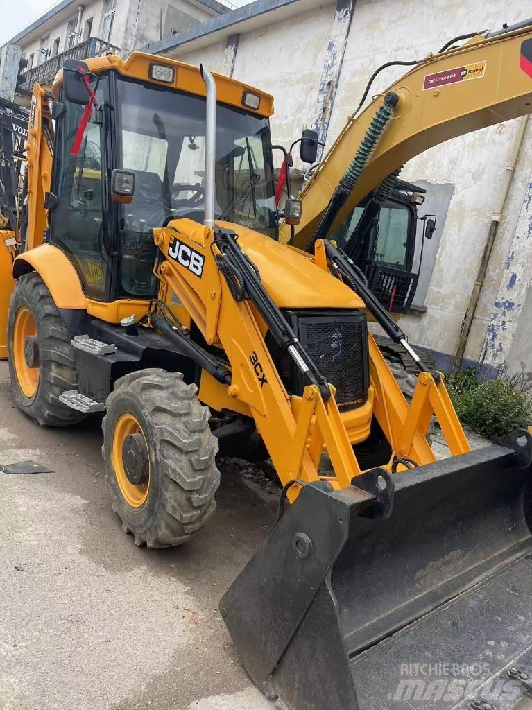 JCB 3 CX TLB's