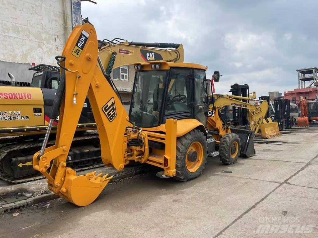 JCB 3 CX TLB's