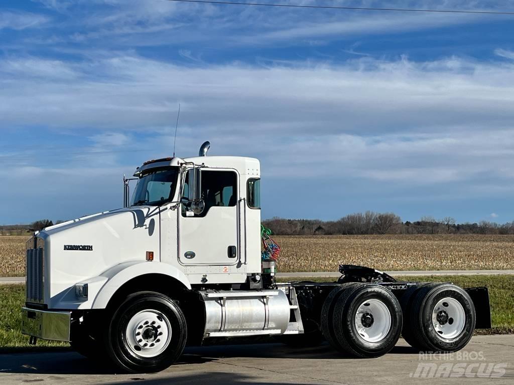 Kenworth T 800 Truck Tractor Units