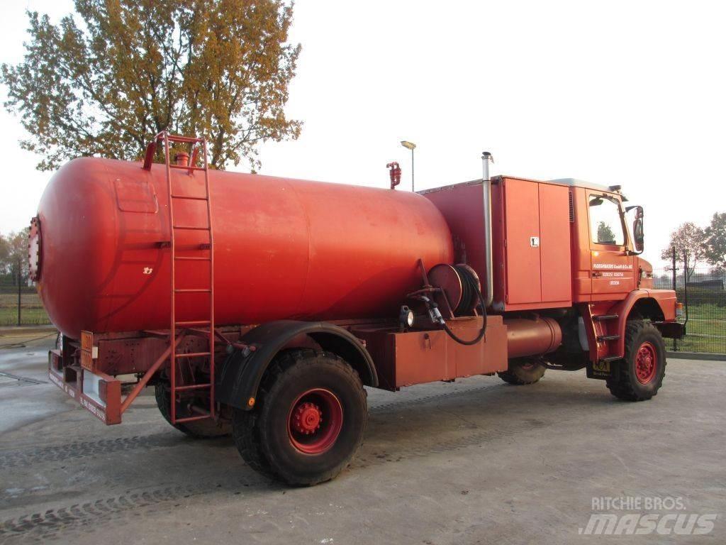 Renault GLR310 Tanker trucks