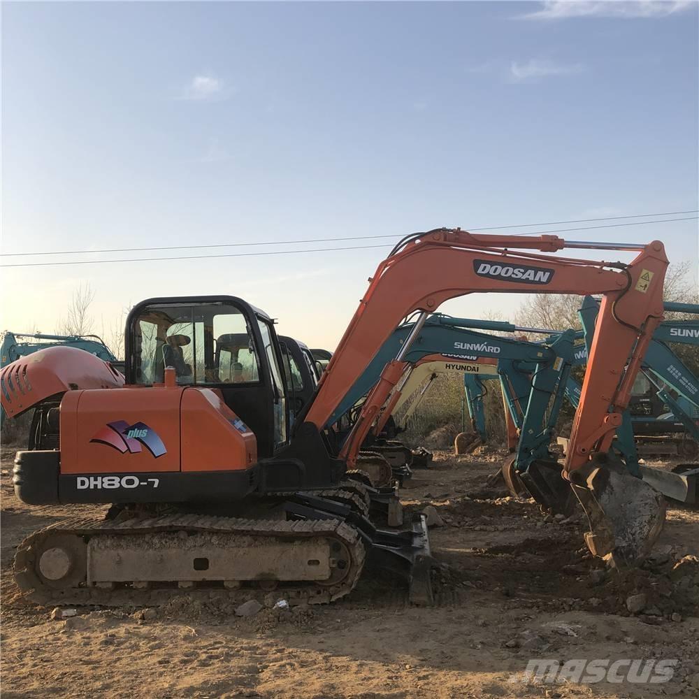 Doosan DH80 Midi excavators  7t - 12t