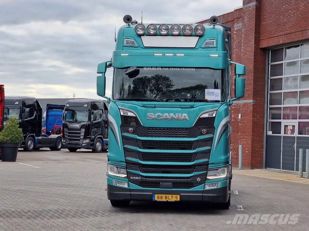 Scania S580 A4x2NB Truck Tractor Units