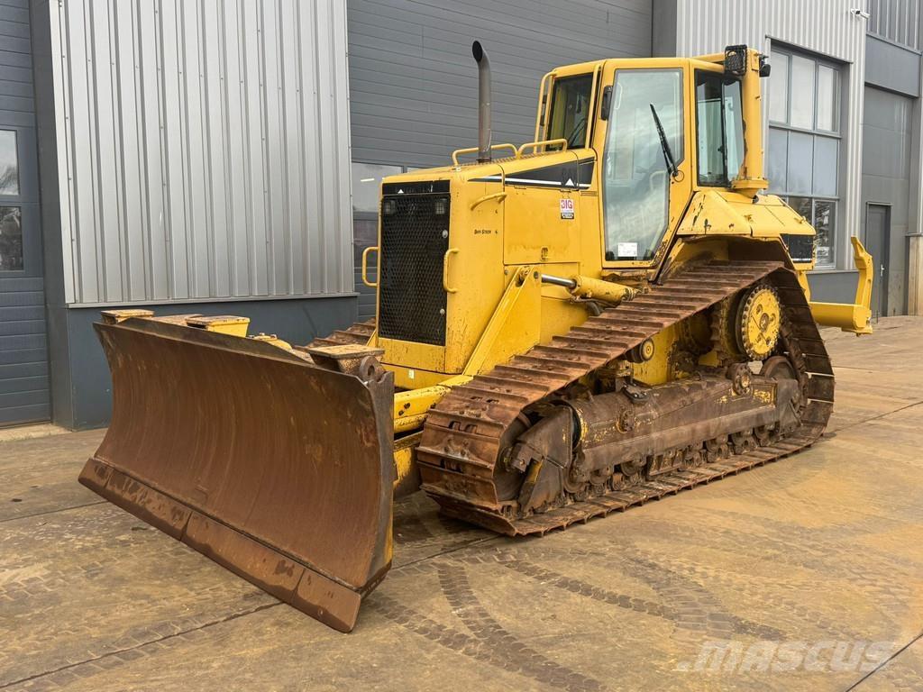 CAT D6N XL Crawler dozers