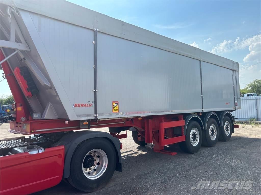 Benalu C39 Tipper trucks