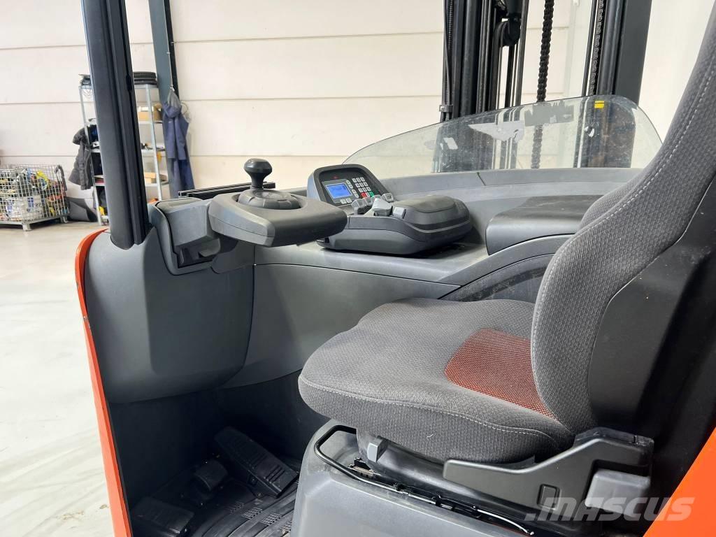BT RRE160 Reach truck