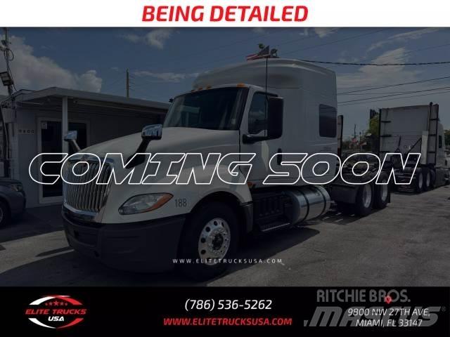 International LT Truck Tractor Units