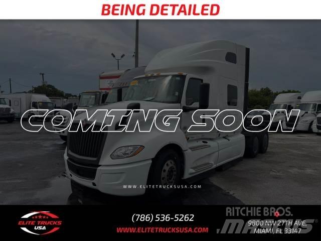 International LT Truck Tractor Units