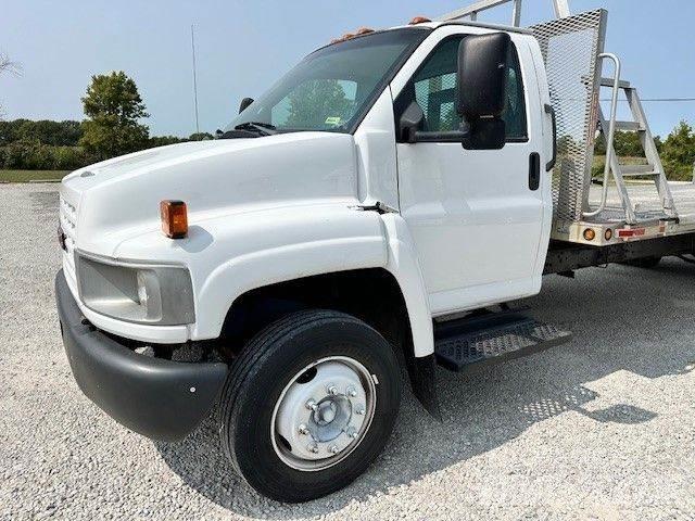 GMC 5500 Flatbed/Dropside trucks