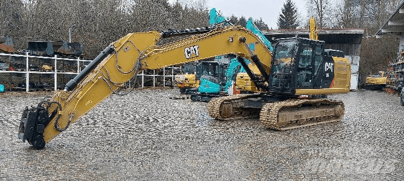 CAT 326F Crawler excavators