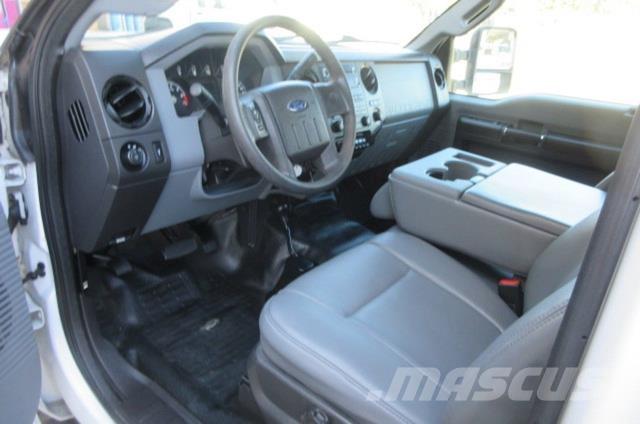 Ford F250 Recovery vehicles