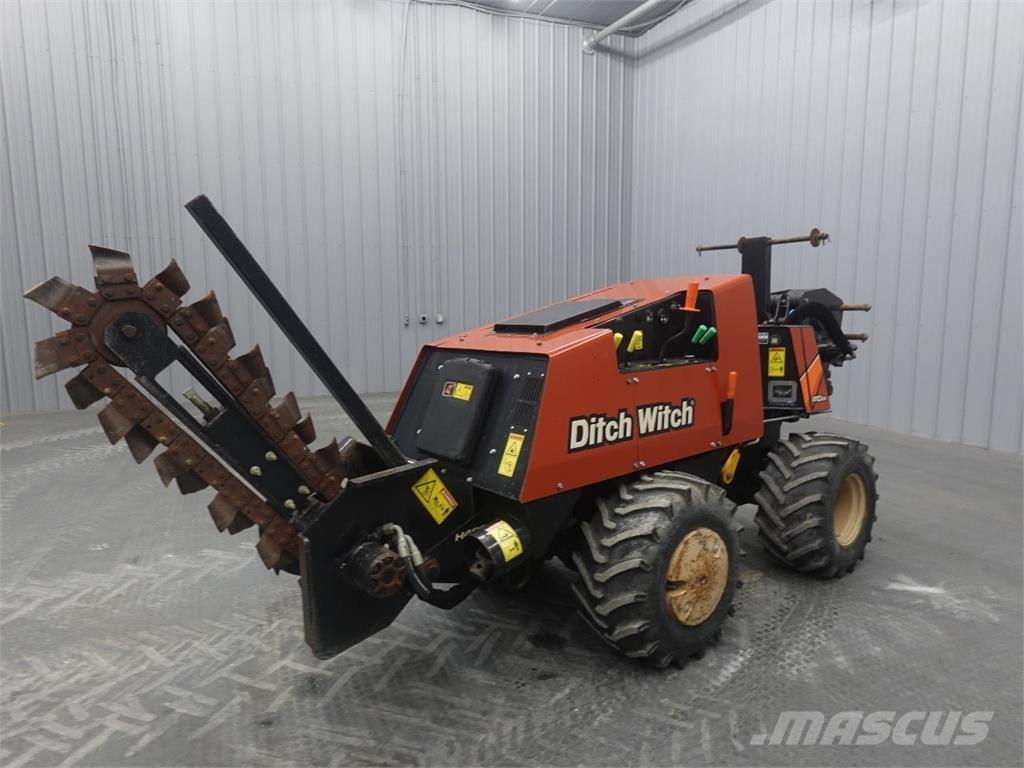 Ditch Witch 410SX Trenchers