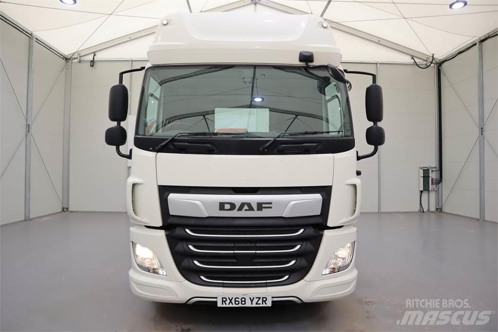 DAF CF450 Truck Tractor Units