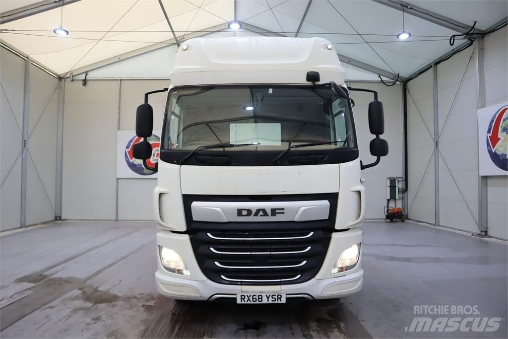 DAF CF450 Truck Tractor Units