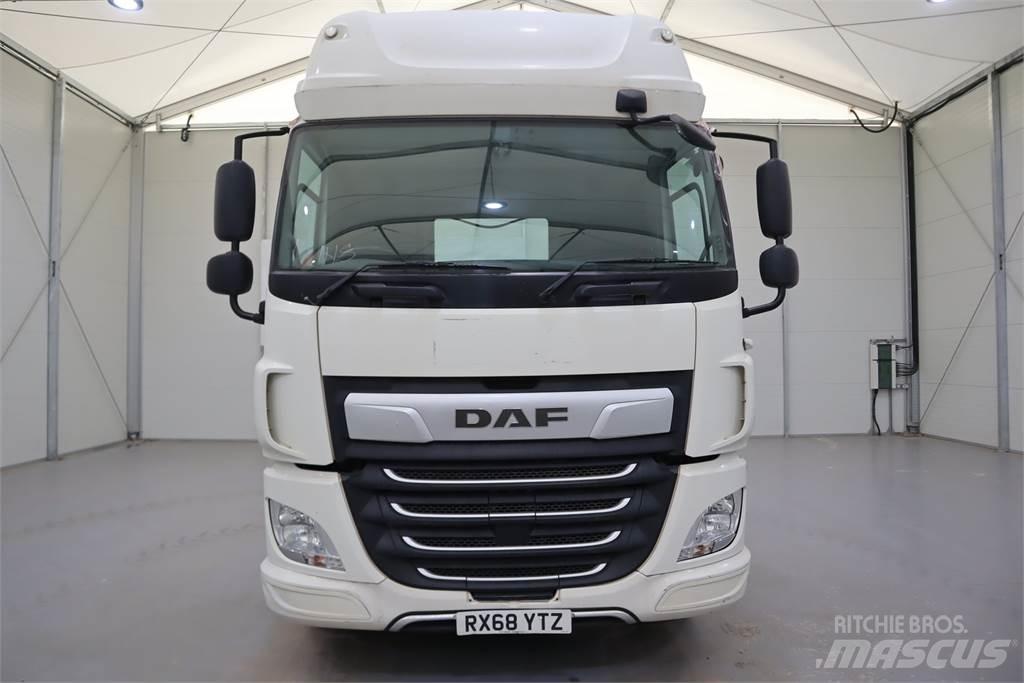 DAF CF450 Truck Tractor Units
