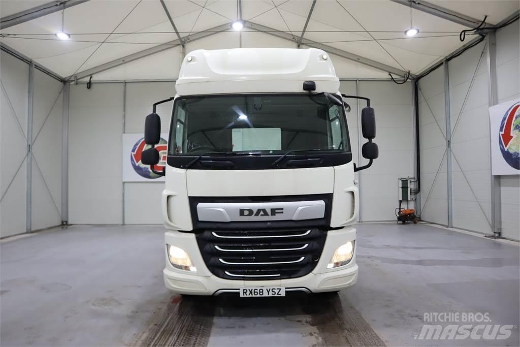 DAF CF450 Truck Tractor Units