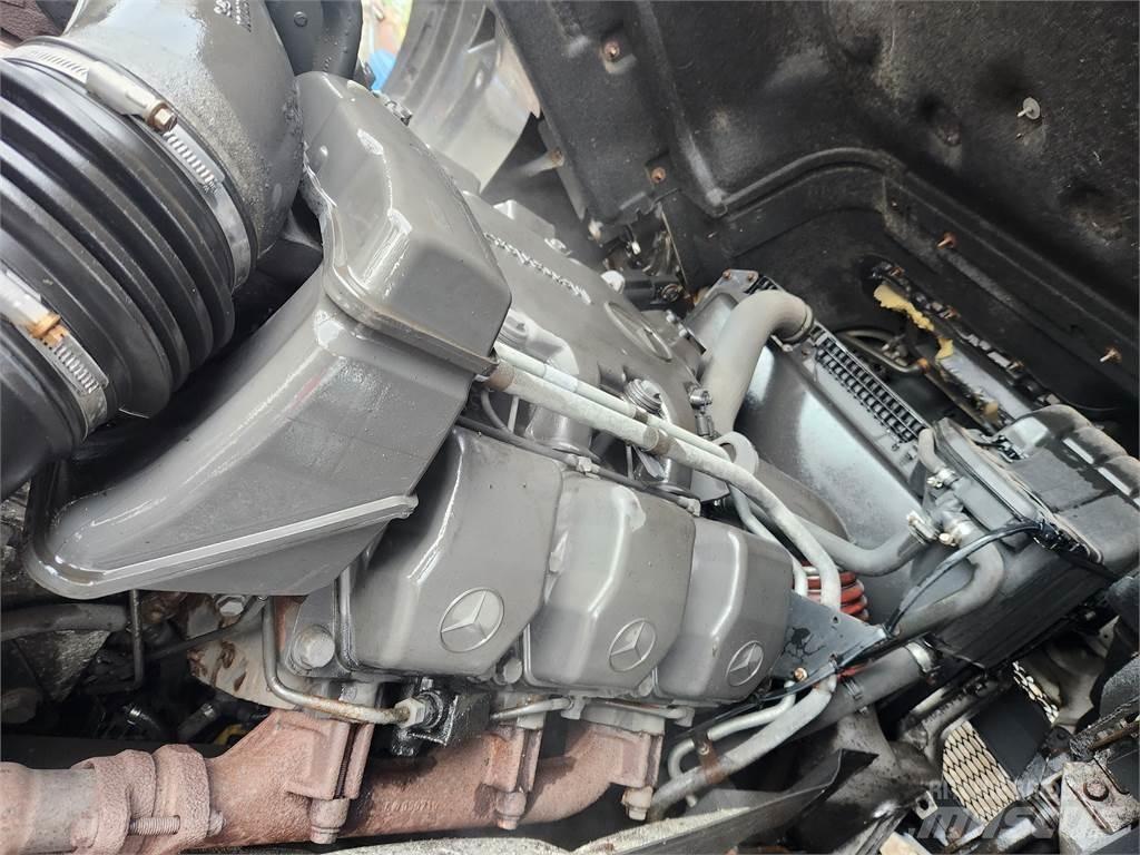 Mercedes-Benz ACTROS 1836 Truck Tractor Units