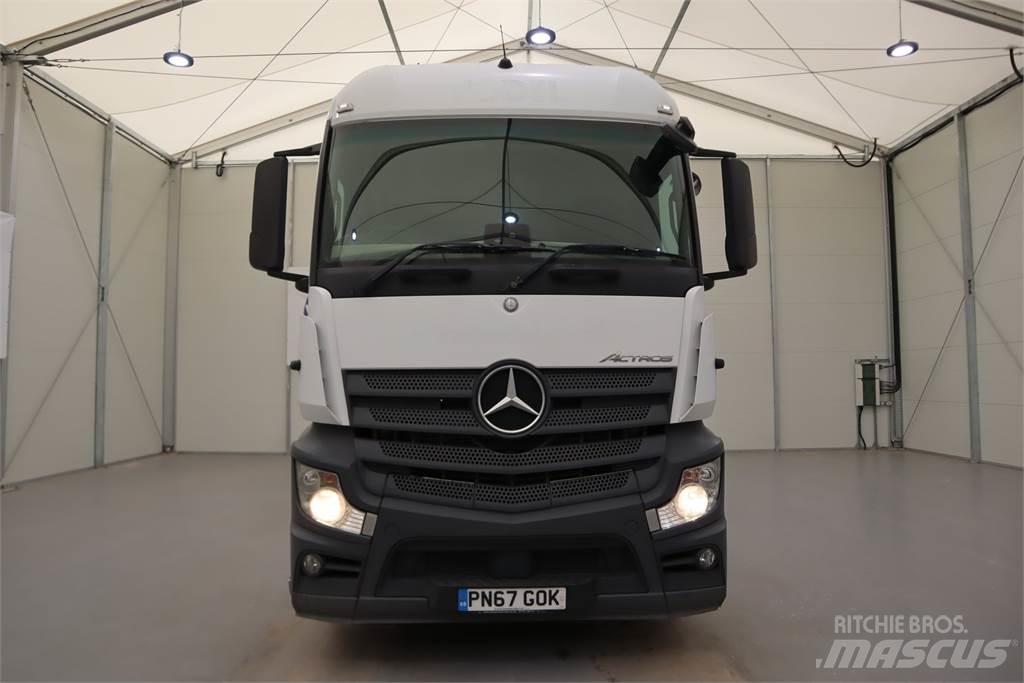 Mercedes-Benz ACTROS 1846 Truck Tractor Units