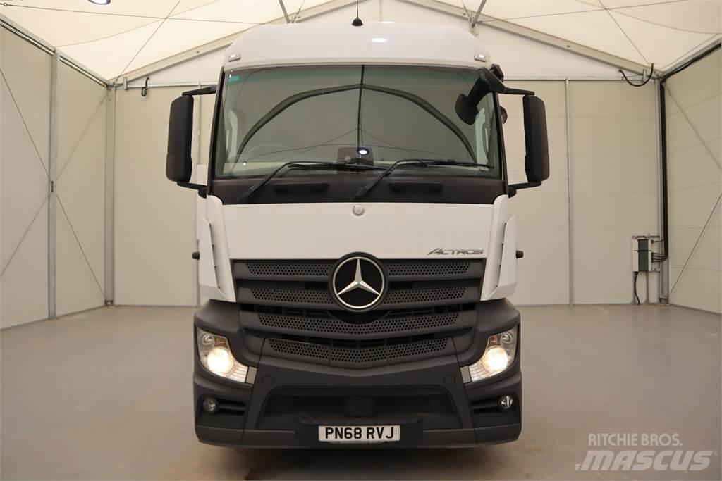 Mercedes-Benz ACTROS 1846 Truck Tractor Units