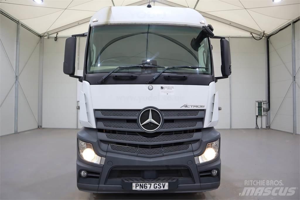 Mercedes-Benz ACTROS 1846 Truck Tractor Units