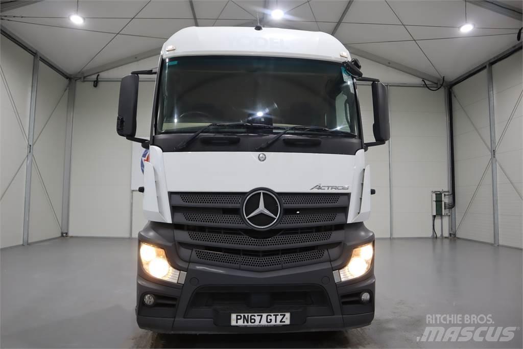 Mercedes-Benz ACTROS 1846 Truck Tractor Units