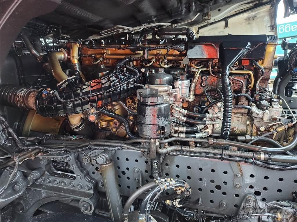 Mercedes-Benz ACTROS 2345 Truck Tractor Units