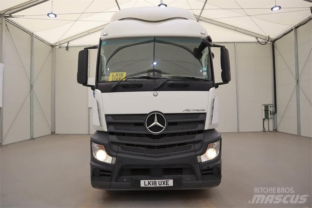Mercedes-Benz Actros 2543 Truck Tractor Units