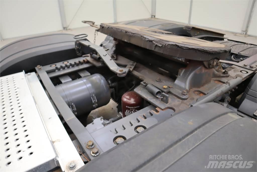 Mercedes-Benz Actros 2543 Truck Tractor Units