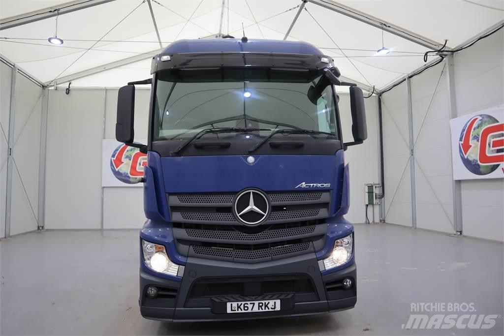 Mercedes-Benz Actros 2543 Truck Tractor Units