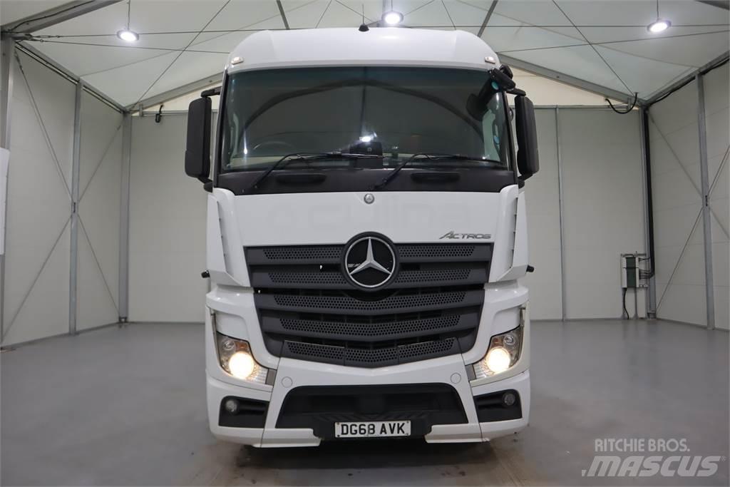 Mercedes-Benz ACTROS 2545 Truck Tractor Units