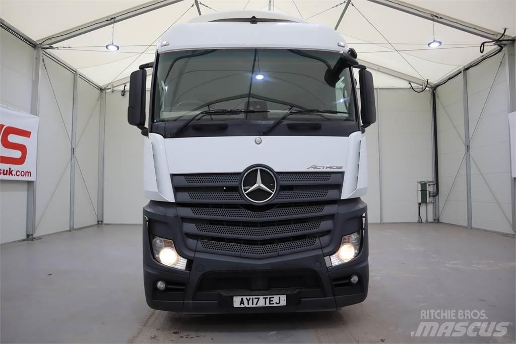 Mercedes-Benz ACTROS 2545 Truck Tractor Units
