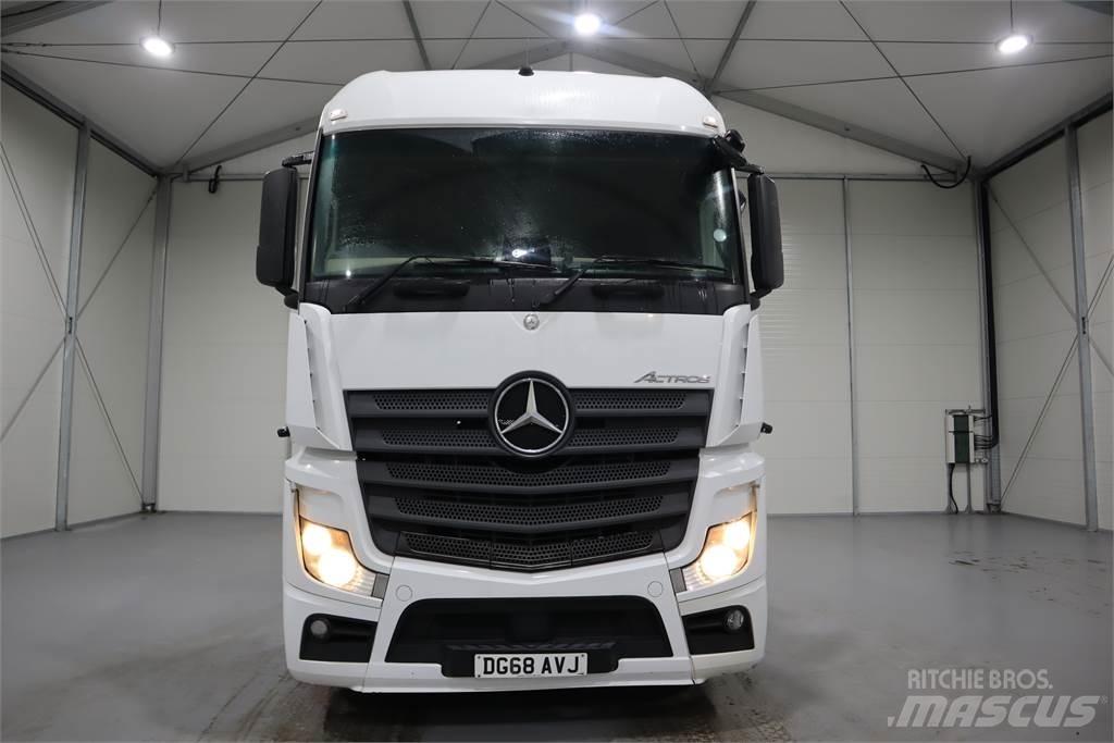 Mercedes-Benz ACTROS 2545 Truck Tractor Units