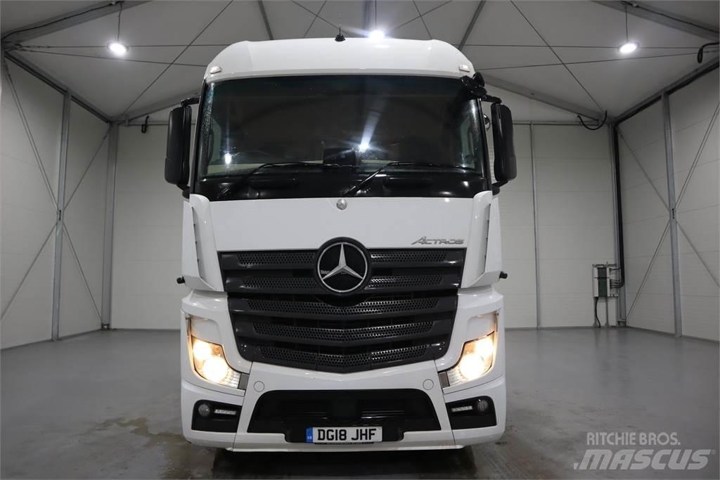 Mercedes-Benz ACTROS 2545 Truck Tractor Units