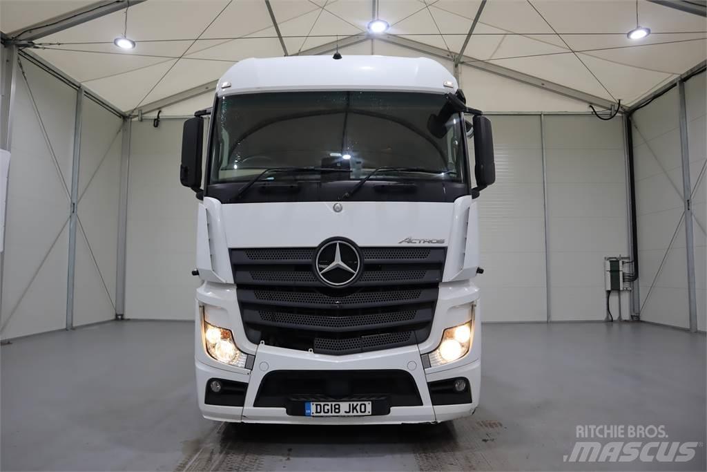 Mercedes-Benz ACTROS 2545 Truck Tractor Units
