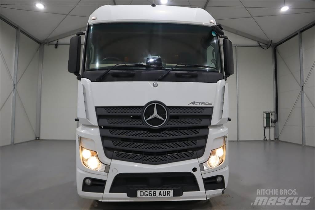 Mercedes-Benz ACTROS 2545 Truck Tractor Units