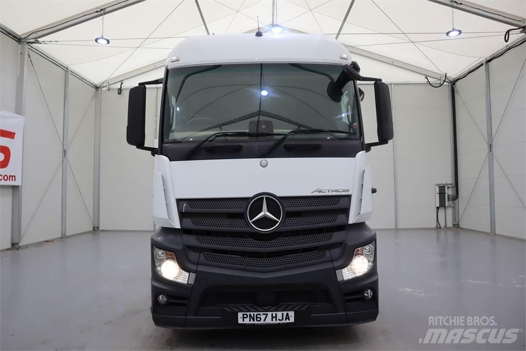 Mercedes-Benz ACTROS 2546 Truck Tractor Units